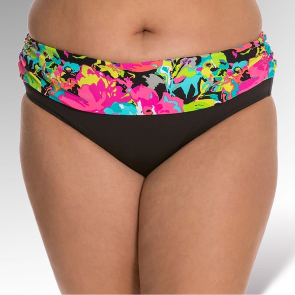 Kenneth Cole Reaction “In Full Bloom” Side Shirred Fold-Over Bikini Bottoms - Picture 10 of 11
